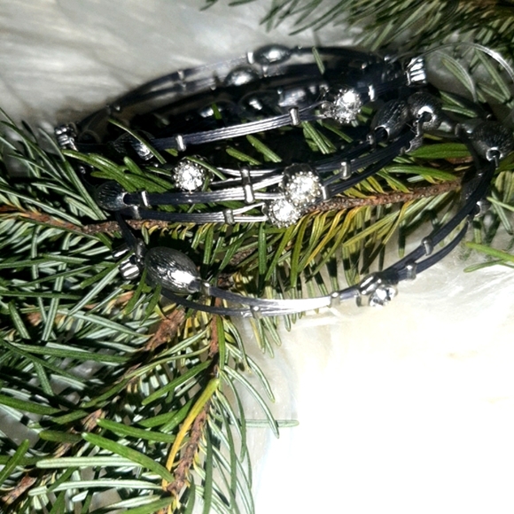 Multiple 4 - Wire & Clear Stone Bracelet 8" Silver - Picture 7 of 8